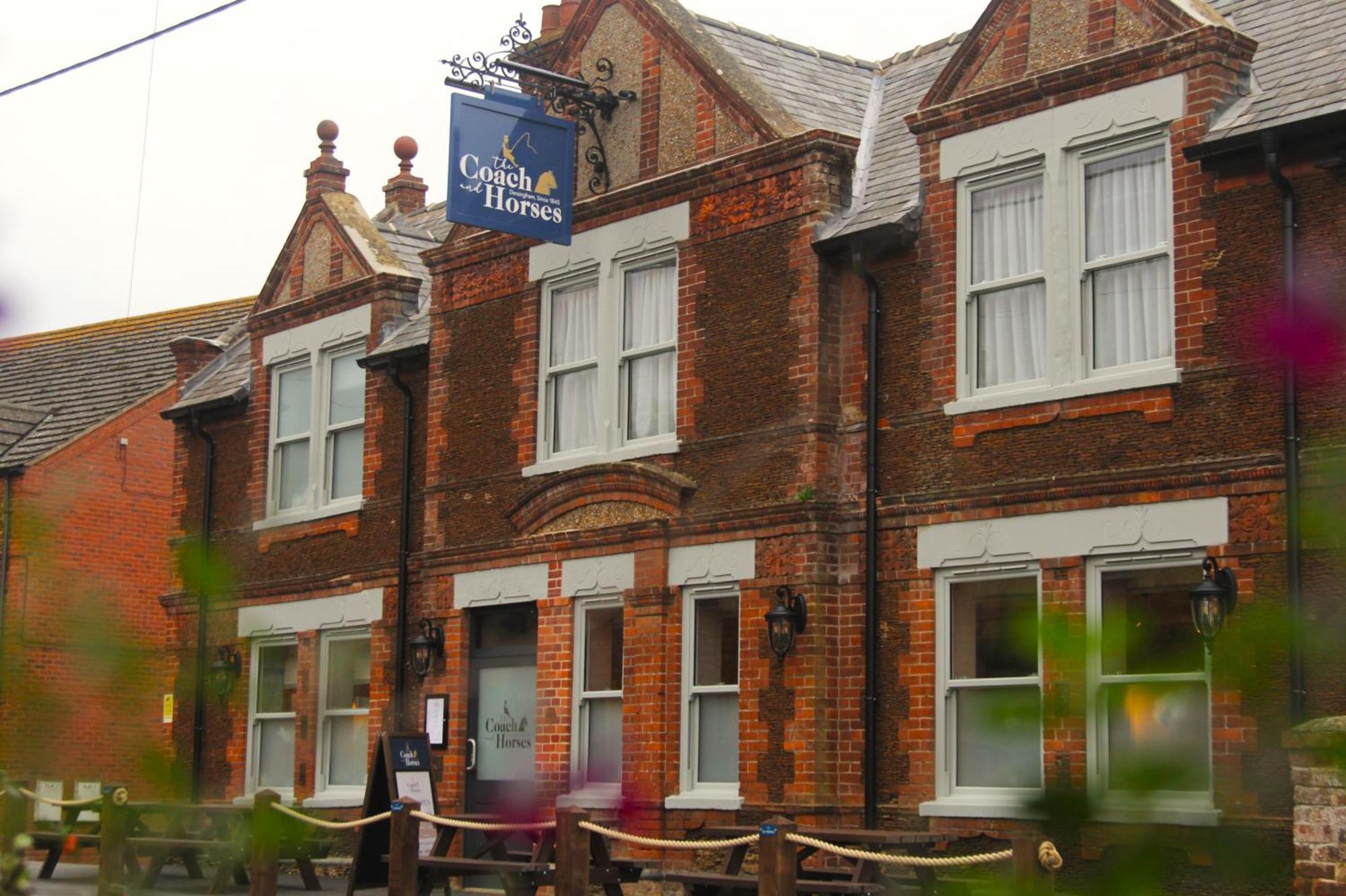 Hotel Coach & Horses Dersingham Exterior foto